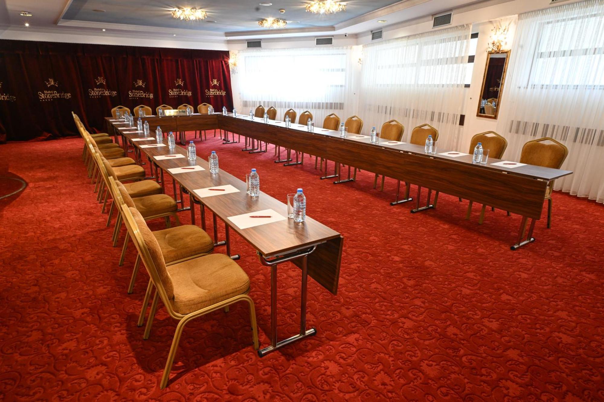 Stone Bridge Hotel Σκόπια Εξωτερικό φωτογραφία