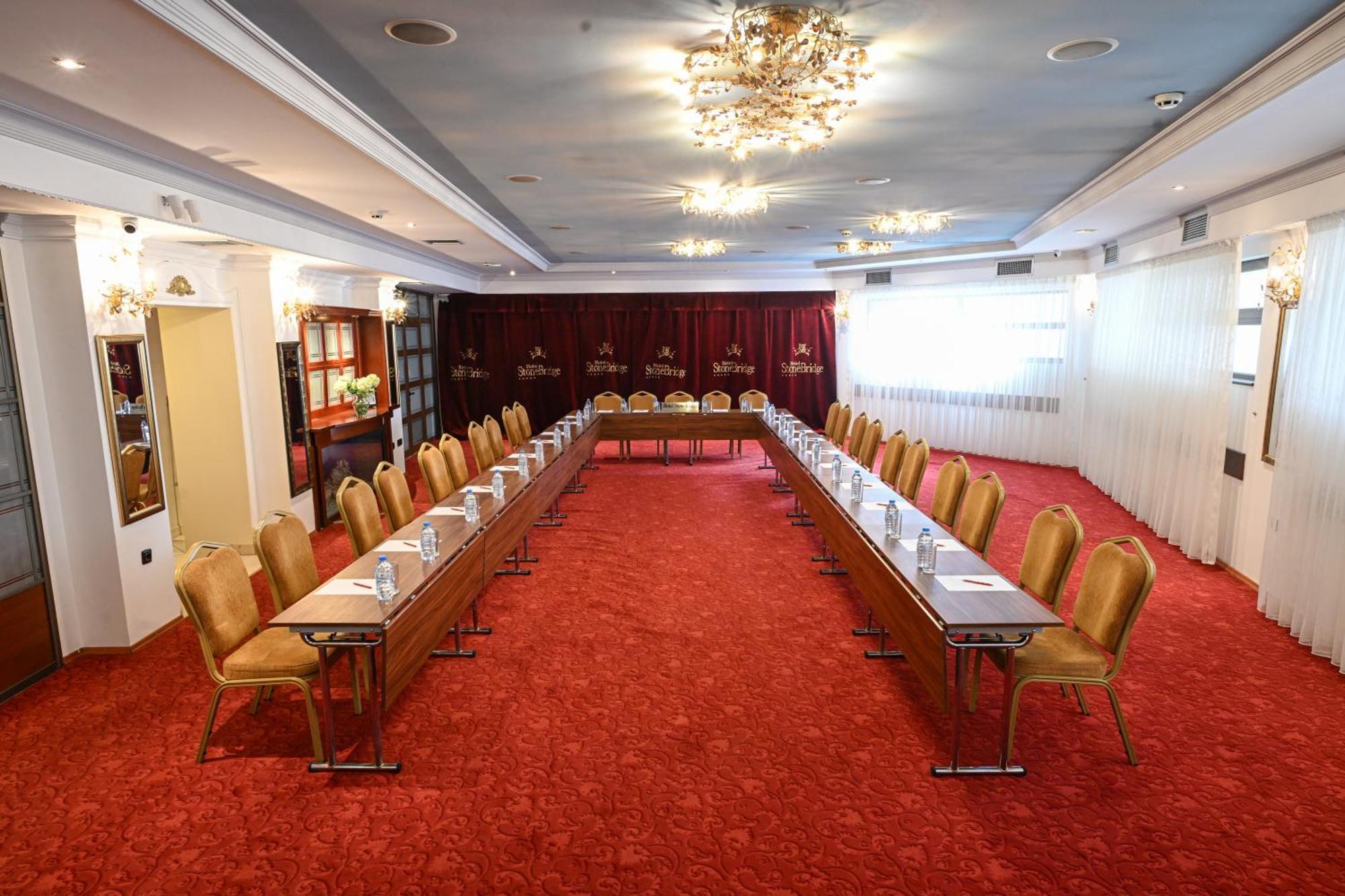 Stone Bridge Hotel Σκόπια Εξωτερικό φωτογραφία