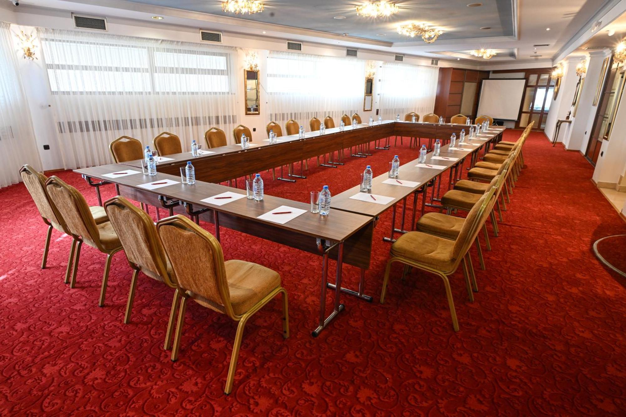 Stone Bridge Hotel Σκόπια Εξωτερικό φωτογραφία