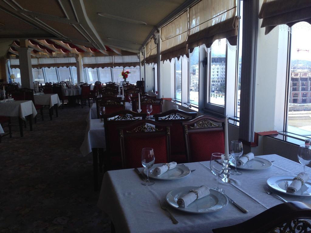 Stone Bridge Hotel Σκόπια Εξωτερικό φωτογραφία